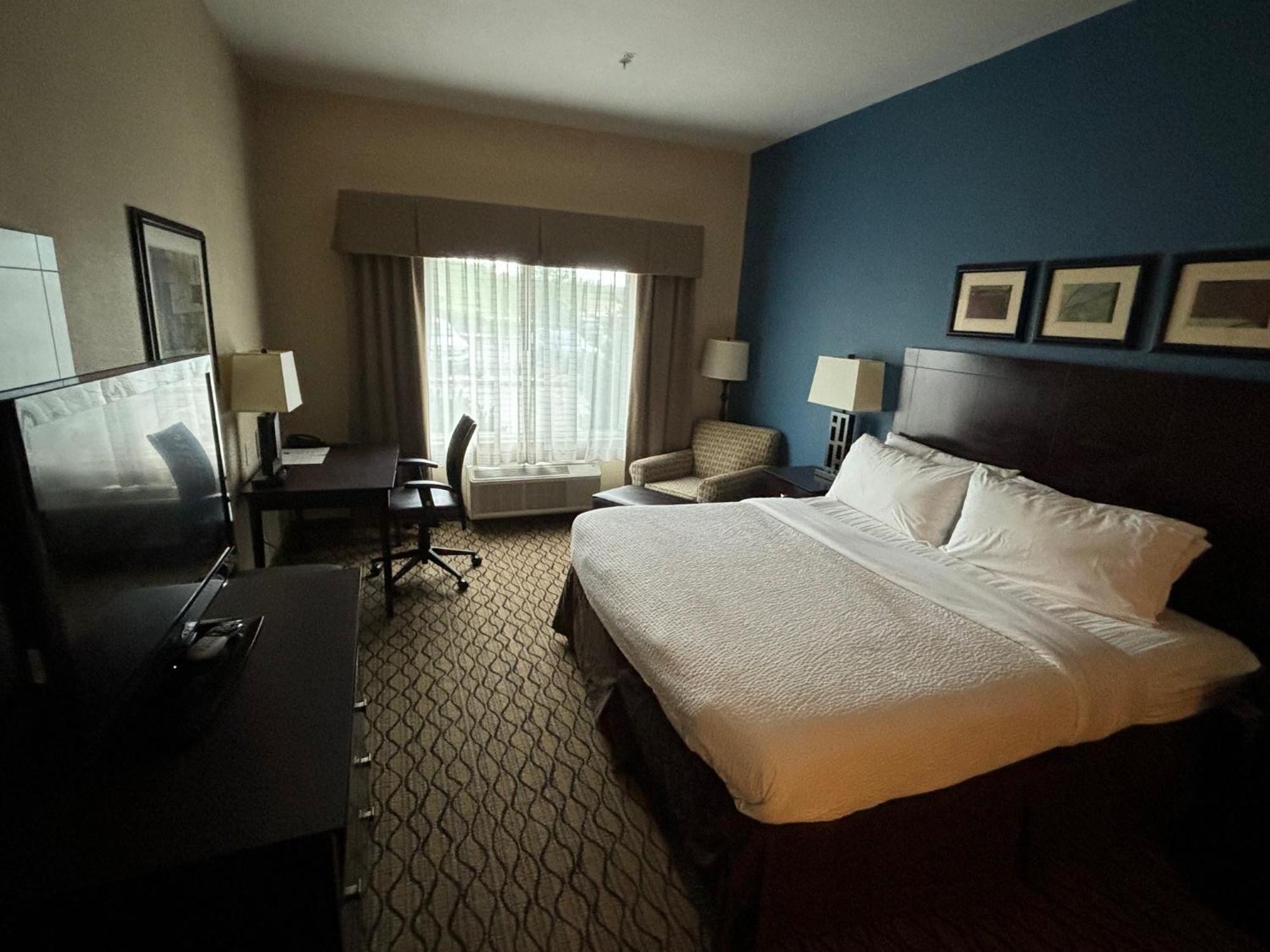 Holiday Inn Express Belle Vernon Екстер'єр фото