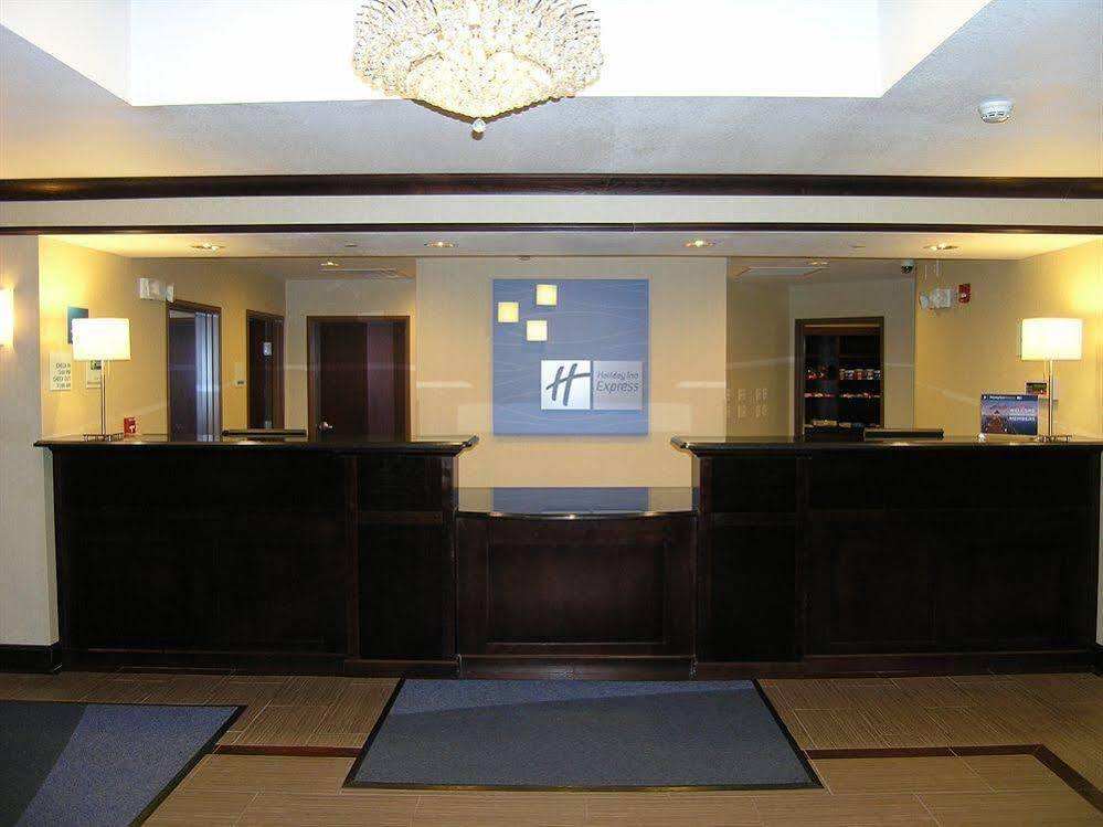 Holiday Inn Express Belle Vernon Екстер'єр фото